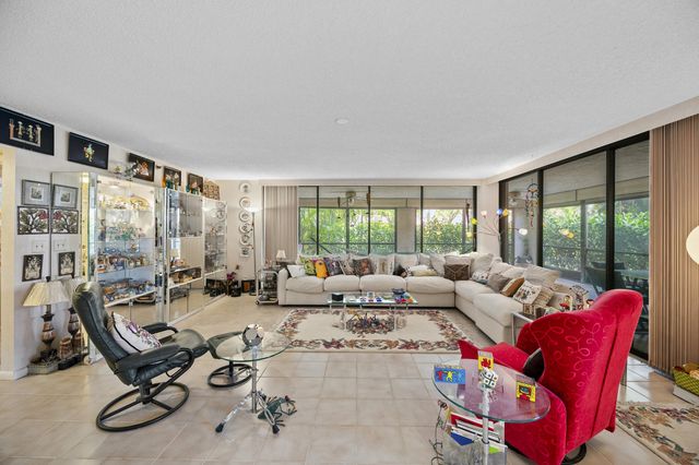 7209 Promenade Drive 101, Boca Raton, FL 33433