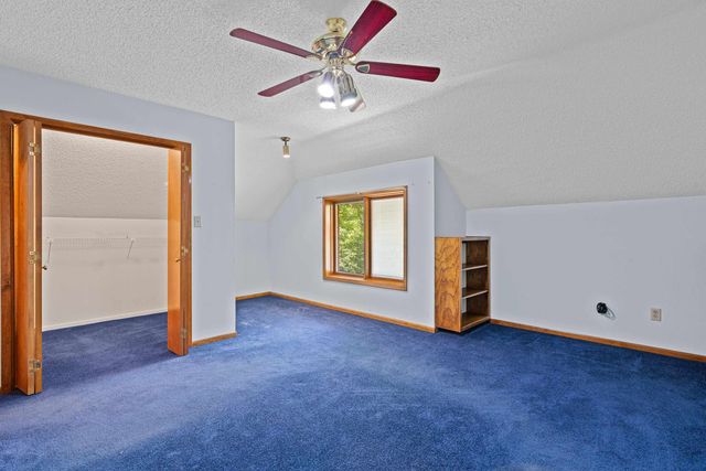 1626 MEADOWS LN., Longview, TX 75603