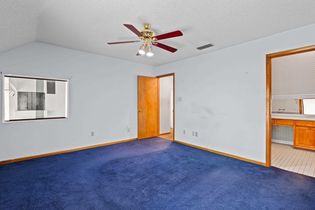 1626 MEADOWS LN., Longview, TX 75603