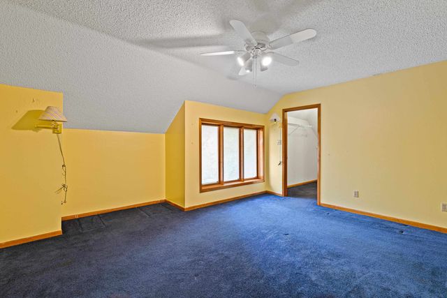 1626 MEADOWS LN., Longview, TX 75603