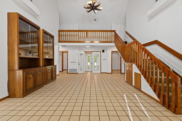1626 MEADOWS LN., Longview, TX 75603