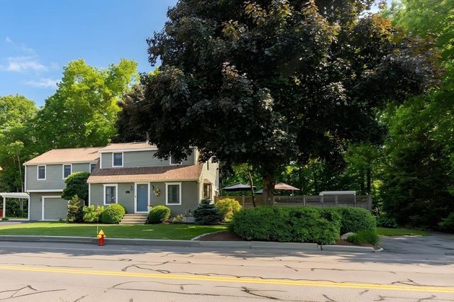 50 Hope St, Mansfield, MA 02048