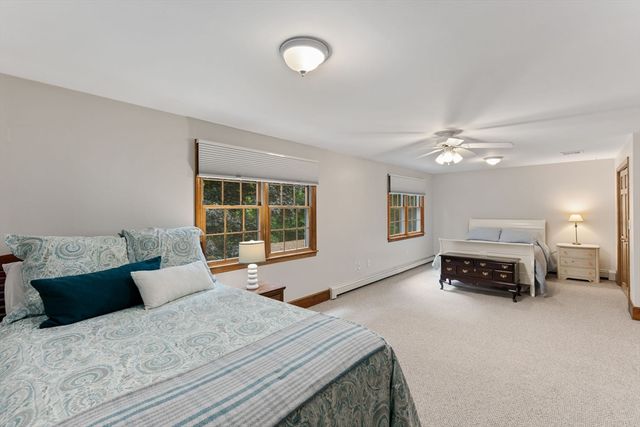 50 Hope St, Mansfield, MA 02048