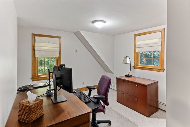 50 Hope St, Mansfield, MA 02048