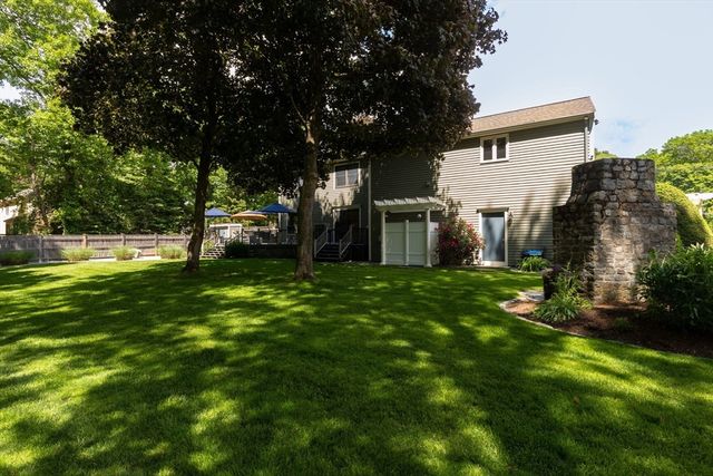 50 Hope St, Mansfield, MA 02048