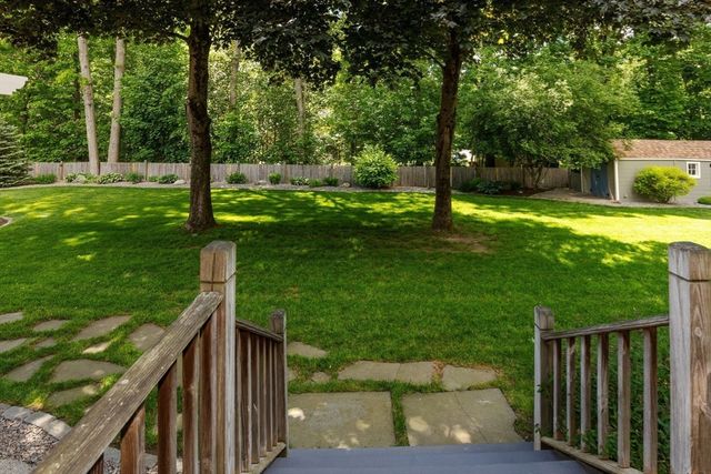 50 Hope St, Mansfield, MA 02048