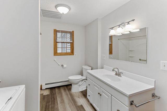 50 Hope St, Mansfield, MA 02048
