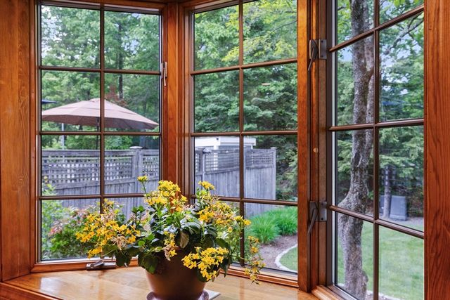 50 Hope St, Mansfield, MA 02048