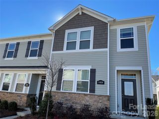 11020 Chalkbark Lane, Charlotte, NC 28262