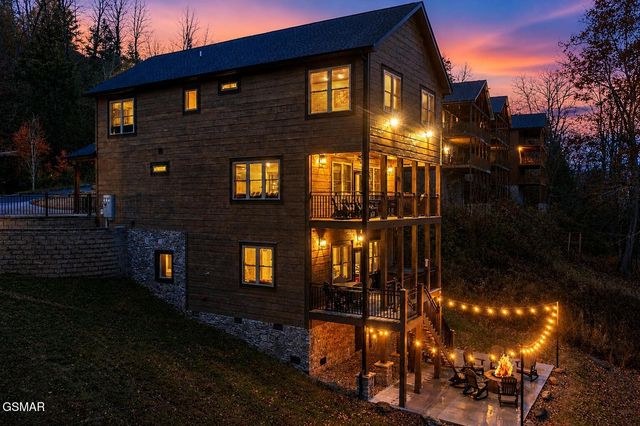 3140 Cherokee Valley Drive, Sevierville, TN 37862