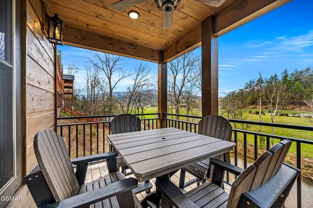 3140 Cherokee Valley Drive, Sevierville, TN 37862