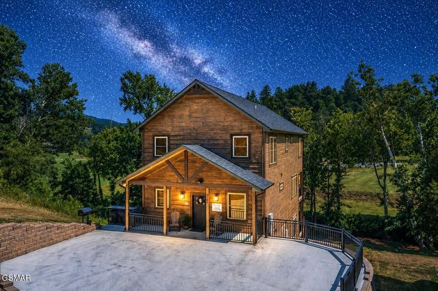 3140 Cherokee Valley Drive, Sevierville, TN 37862