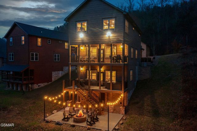 3140 Cherokee Valley Drive, Sevierville, TN 37862