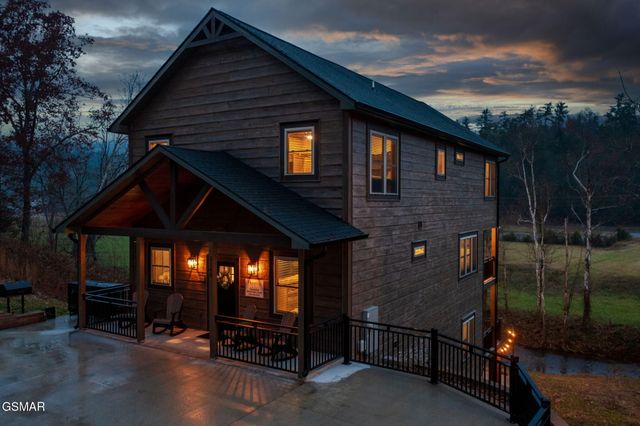 3140 Cherokee Valley Drive, Sevierville, TN 37862