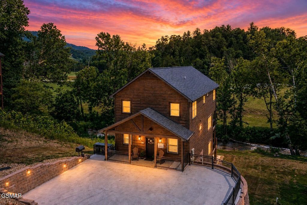 3140 Cherokee Valley Drive, Sevierville, TN 37862