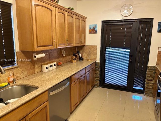 13650 SW 283rd Ter 0, Homestead, FL 33033