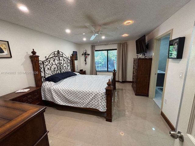 13650 SW 283rd Ter 0, Homestead, FL 33033
