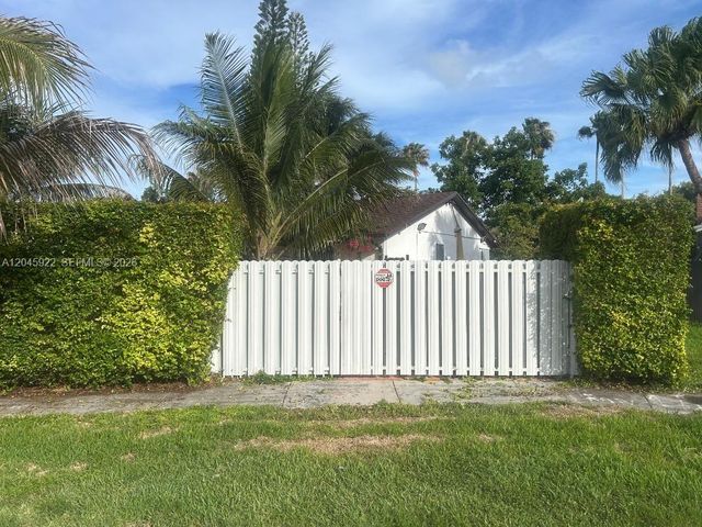 13650 SW 283rd Ter 0, Homestead, FL 33033