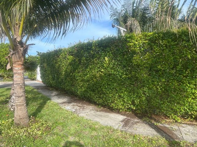 13650 SW 283rd Ter 0, Homestead, FL 33033