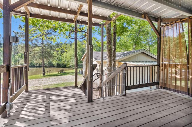 13713 Sarah Circle Drive, Willis, TX 77378