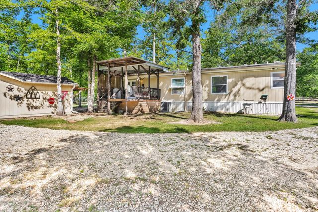 13713 Sarah Circle Drive, Willis, TX 77378