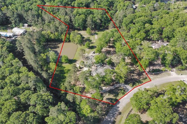 13713 Sarah Circle Drive, Willis, TX 77378