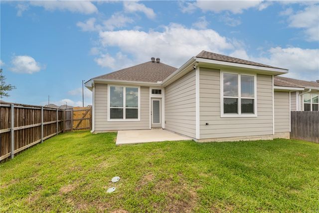 10639 Natural Pond Road, Bryan, TX 77845
