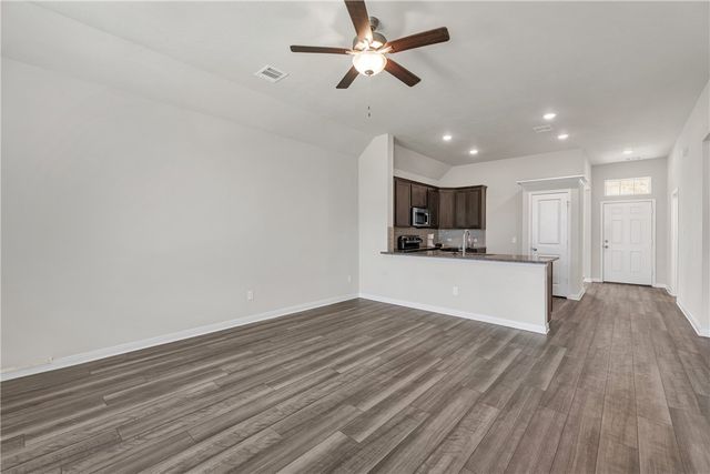 10639 Natural Pond Road, Bryan, TX 77845