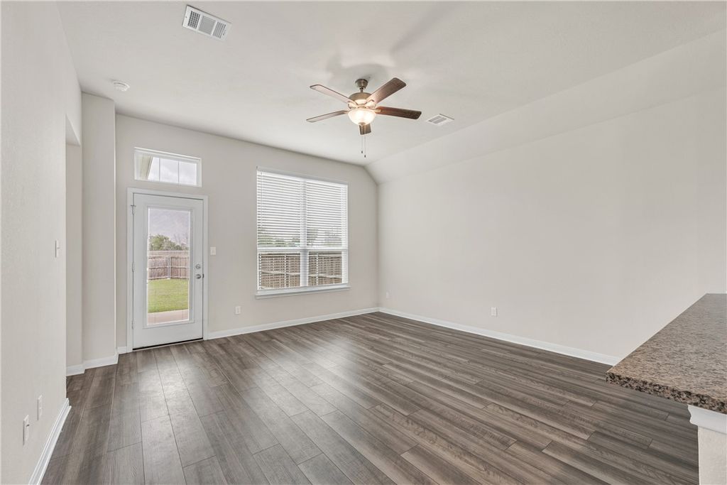 10639 Natural Pond Road, Bryan, TX 77845 — photo 5