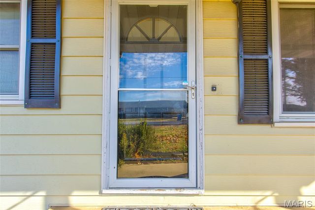 527 Strohbeck Lane, Bethalto, IL 62010