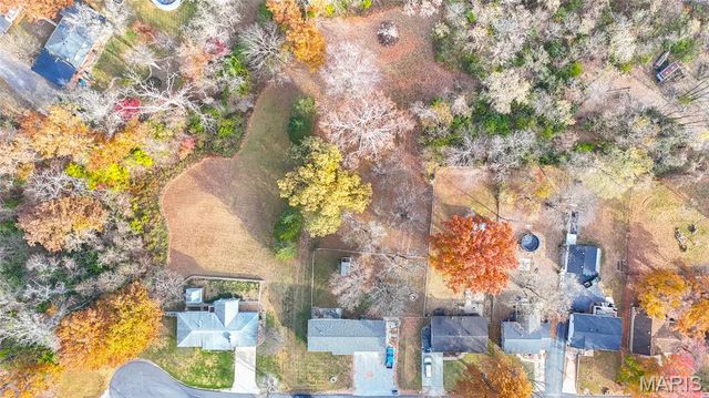 527 Strohbeck Lane, Bethalto, IL 62010