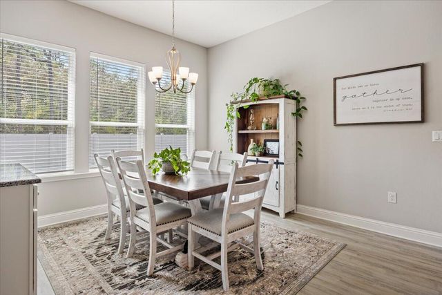 2487 Jeffers Court, Navarre, FL 32566