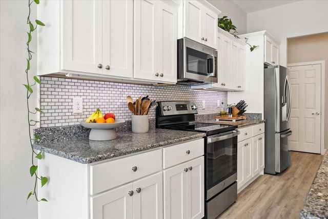 2487 Jeffers Court, Navarre, FL 32566