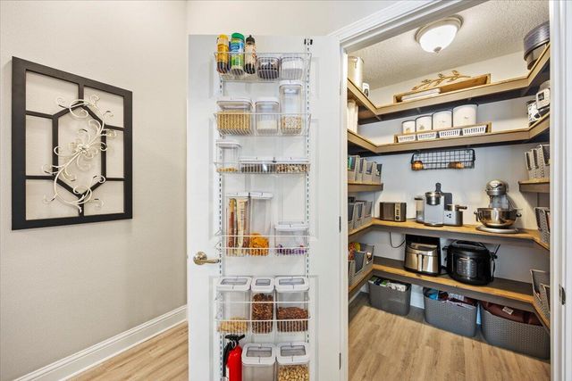 2487 Jeffers Court, Navarre, FL 32566