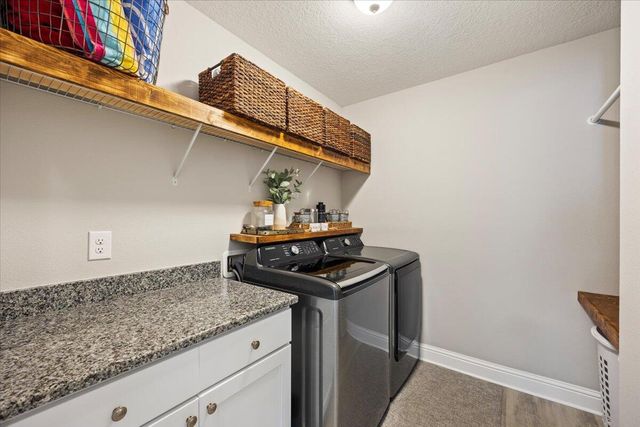 2487 Jeffers Court, Navarre, FL 32566