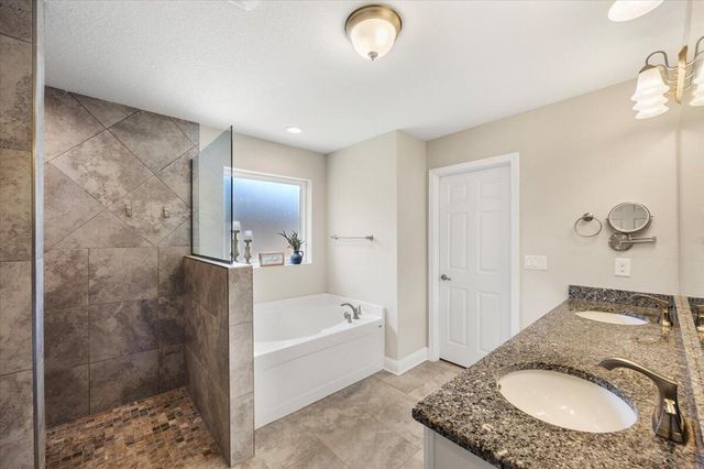 2487 Jeffers Court, Navarre, FL 32566