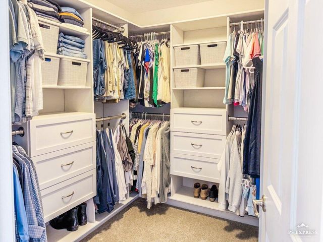 2487 Jeffers Court, Navarre, FL 32566