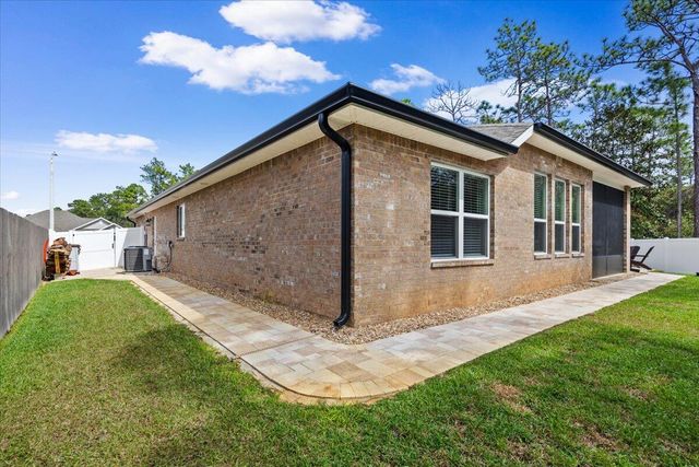 2487 Jeffers Court, Navarre, FL 32566