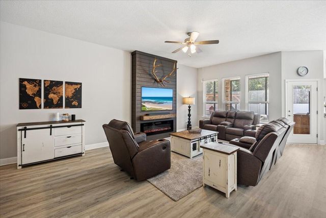 2487 Jeffers Court, Navarre, FL 32566