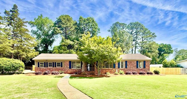 2304 Pennylane, Decatur, AL 35601