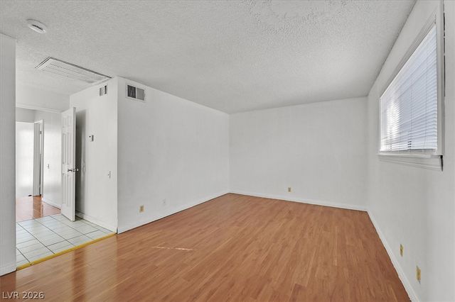 2236 East Desert Inn Road, Las Vegas, NV 89169