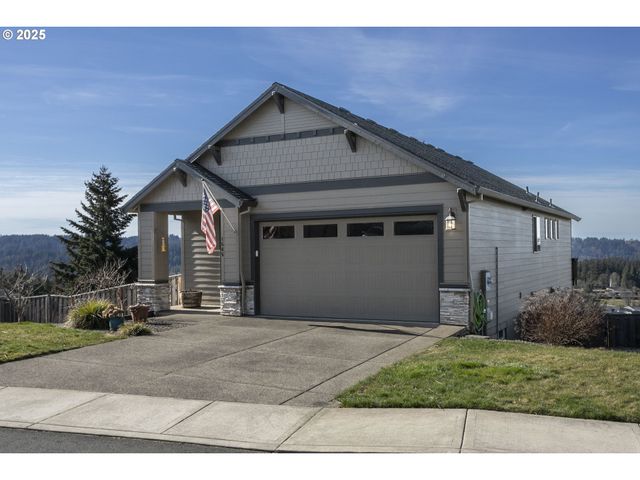 1565 Ne HEAVEN St, Estacada, OR 97023