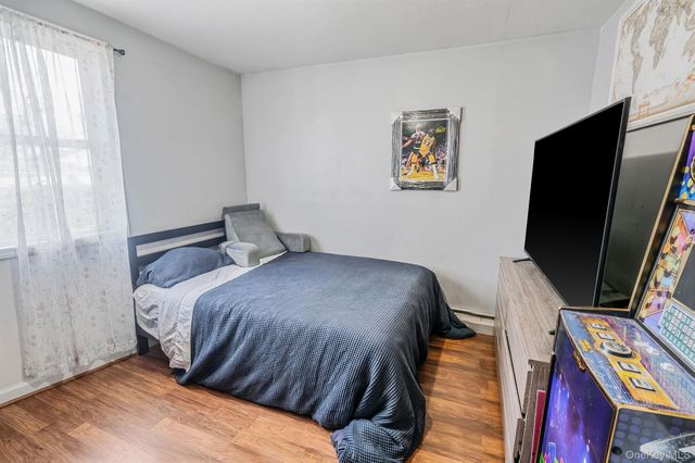 73 Wendy Drive, Farmingville, NY 11738