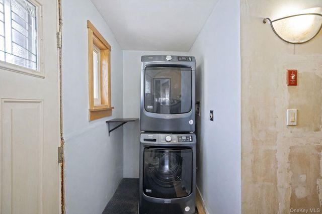 73 Wendy Drive, Farmingville, NY 11738