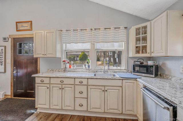 73 Wendy Drive, Farmingville, NY 11738