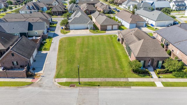 260 Rue Pellitier, Thibodaux, LA 70301