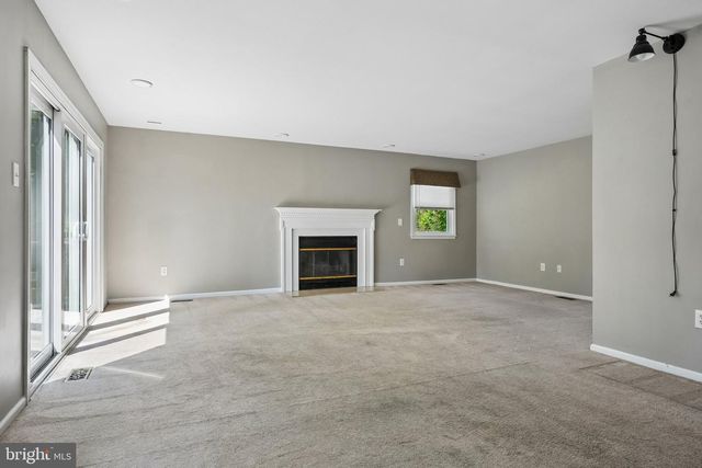 19 PEAK PL, Sewell, NJ 08080