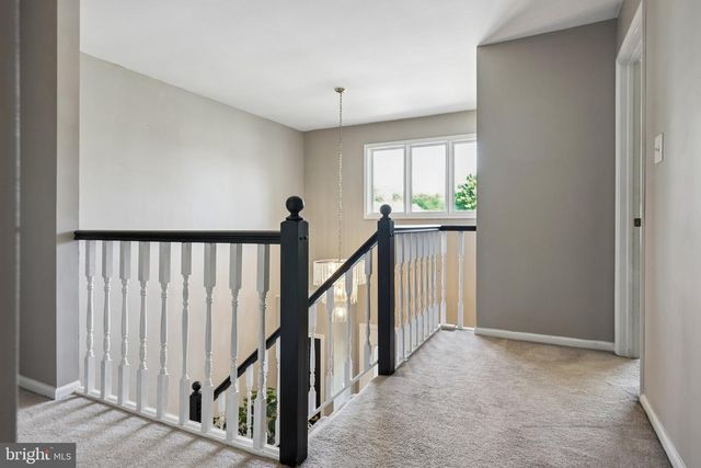 19 PEAK PL, Sewell, NJ 08080