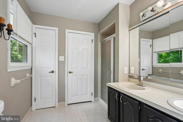 19 PEAK PL, Sewell, NJ 08080