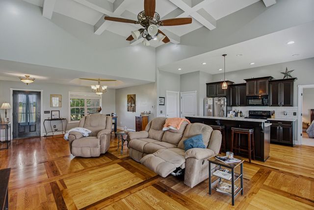 4043 Wilks Rd, Springfield, TN 37172